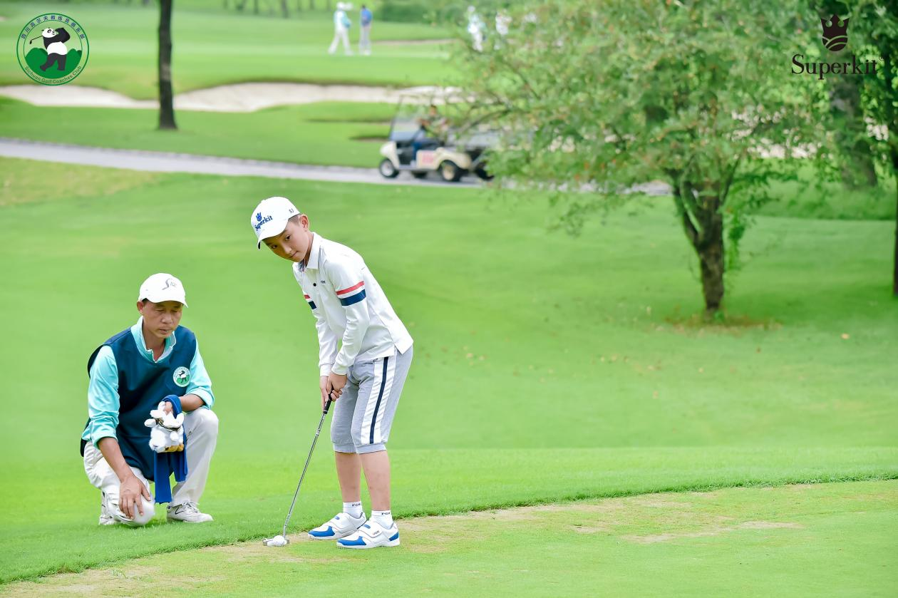 太一控股集团,太一控股集团西南分公司,四川高尔夫青少年巡回赛,太一高尔夫活动