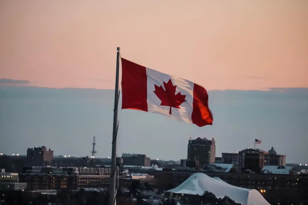 外事邦海外留学平台：高中毕业想去加拿大本科留学怎么申请？